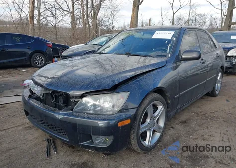 2004 Lexus Is 300 from USA, damaged, VIN JTHBD192240086388